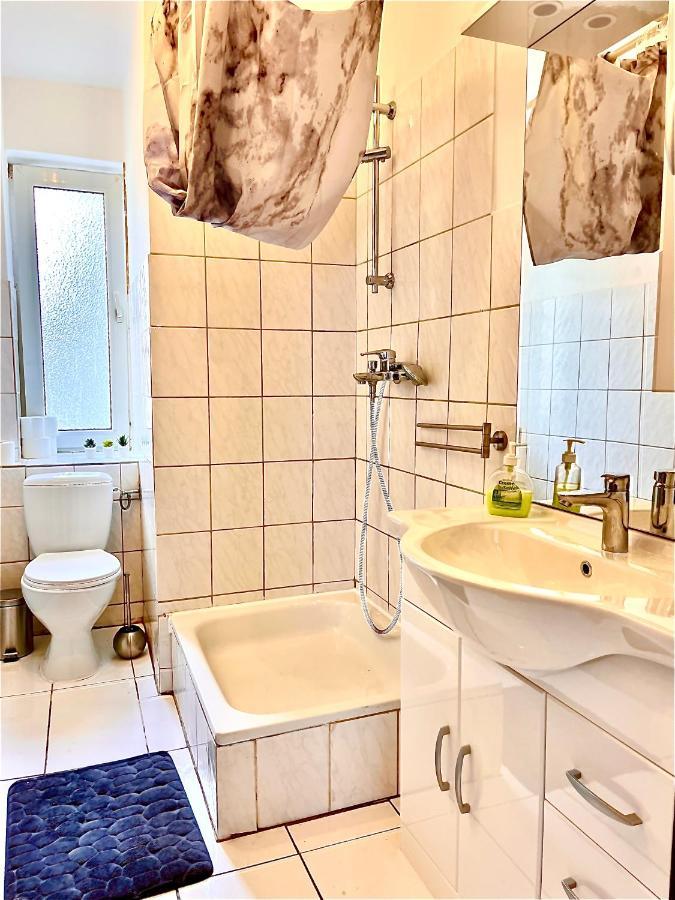 Geraeumige Wohnung Im Herzen Kassels Zewnętrze zdjęcie